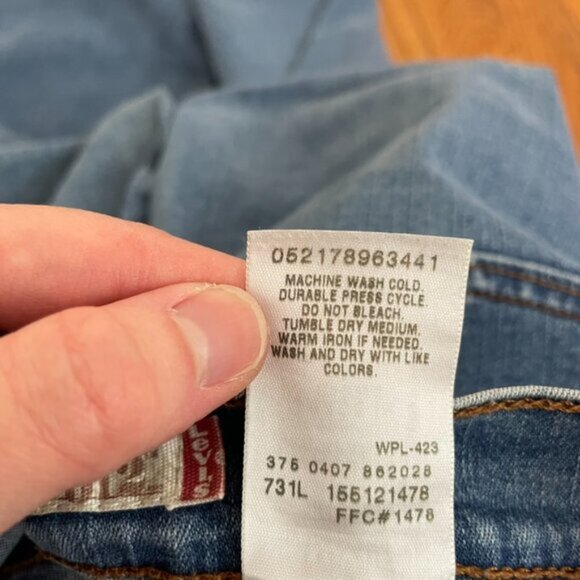 LEVI'S LEVIS Perfectly Slimming 512 Bootcut Jeans Medium Wash Boot Cut Jean 10 M - Picture 10 of 14